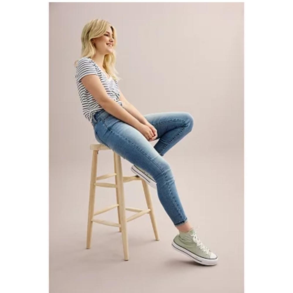 SO High Rise Jeggings - Picture 2 of 10